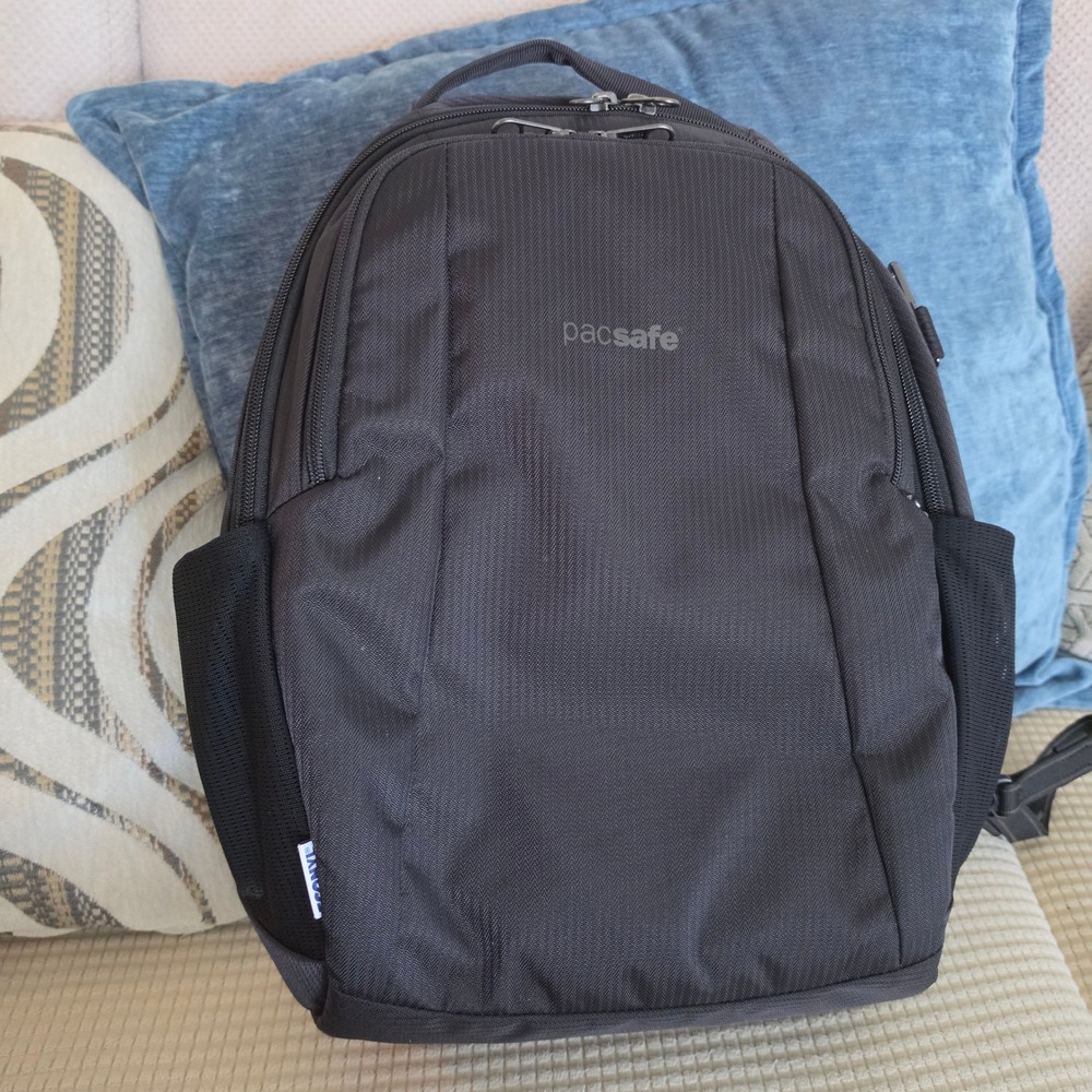 Pacsafe Metrosafe LS350 Anti-Theft Backpack Black Econyl 15L 16" Tall